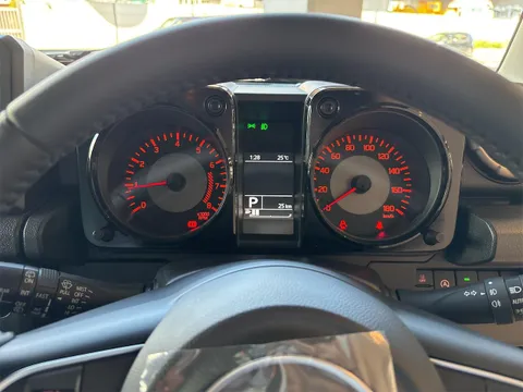Suzuki Jimny Nomade