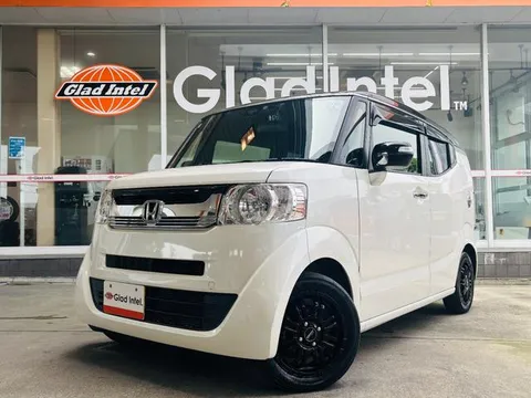 Honda N-BOX Slash