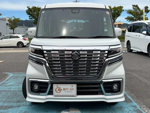 Suzuki Spacia Custom