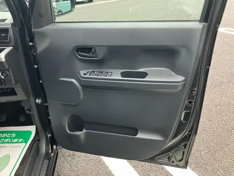Toyota Pixis Mega