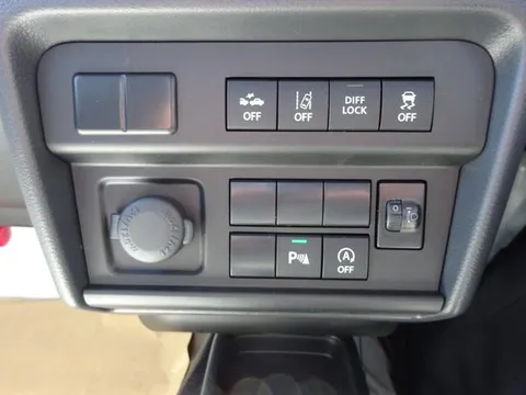 Nissan Clipper Truck