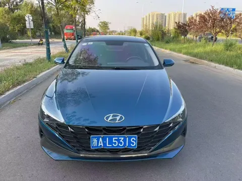 Hyundai Elantra (Avante)