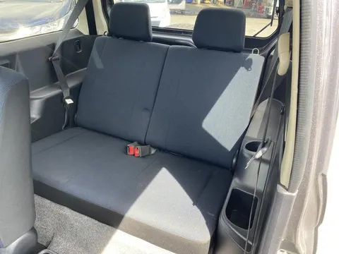 Nissan KIX