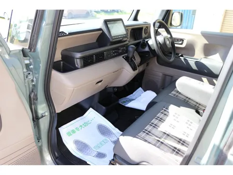 Honda N-BOX Joy