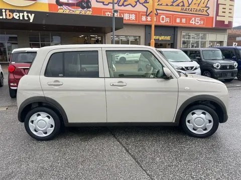 Suzuki Alto Lapin