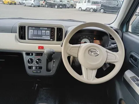 Daihatsu Mira Tocot