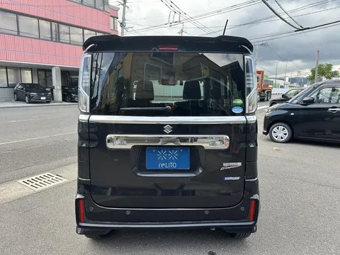 Suzuki Spacia Custom