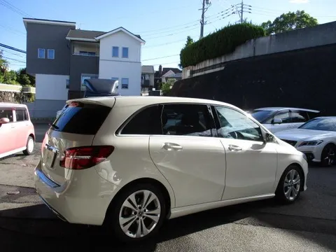 Mercedes-Benz B-Class