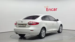 Renault SM3
