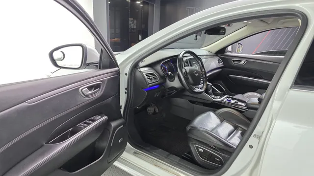 Renault Talisman (SM6)