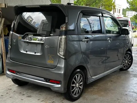 Honda N-WGN Custom