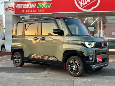Mitsubishi Delica Mini