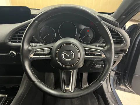 Mazda MAZDA3 Fastback