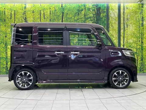 Suzuki Spacia Custom