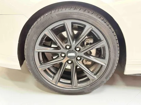 Cadillac CT4