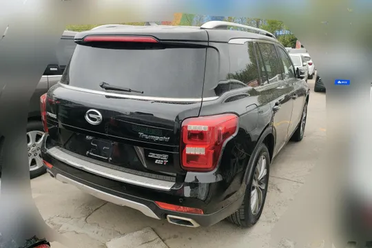 Gac GS8