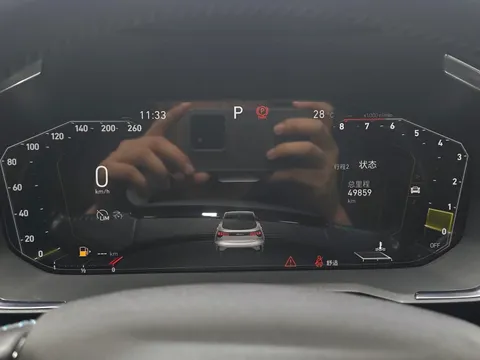 Lynk & Co 05