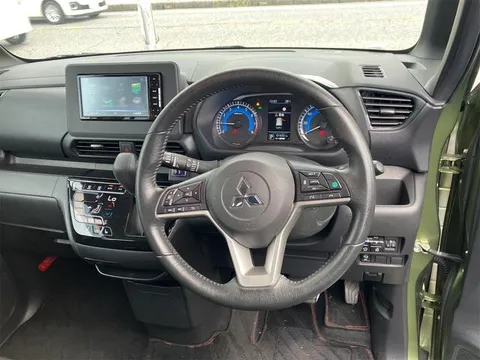 Mitsubishi eK X Space