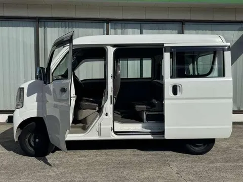 Nissan Clipper