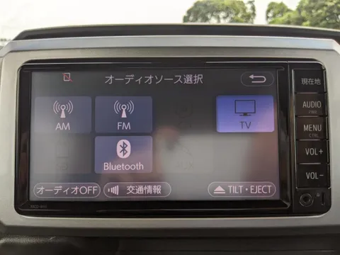 Toyota Pixis Mega