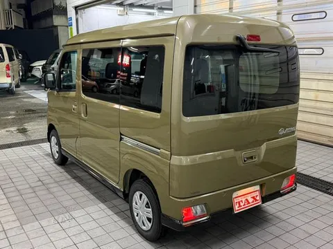 Daihatsu Atrai