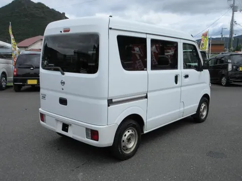 Nissan Clipper