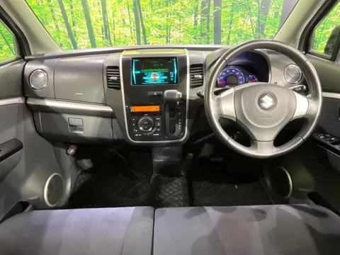 Suzuki Wagon R Stingray
