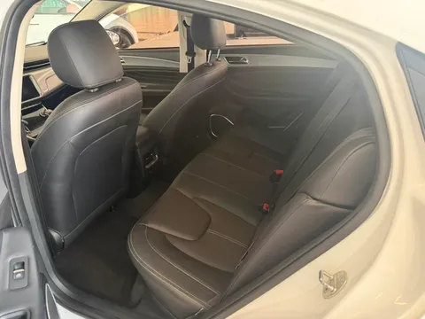 Chery Arrizo 5