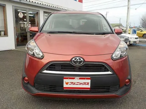 Toyota Sienta