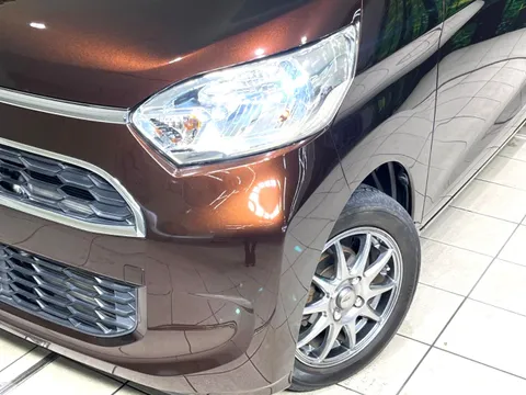 Mitsubishi eK Space