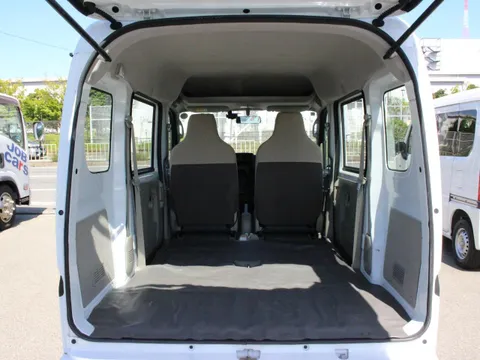 Mitsubishi Minicab Van