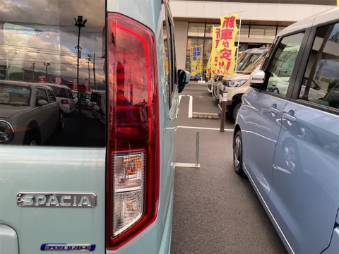 Suzuki Spacia