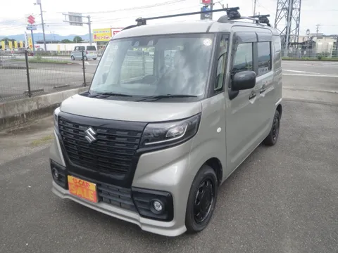 Suzuki Spacia Base