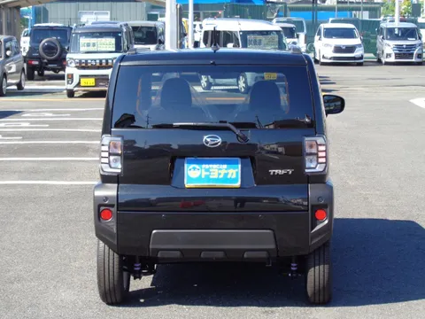 Daihatsu Taft