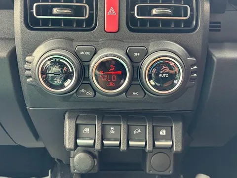 Suzuki Jimny Nomade