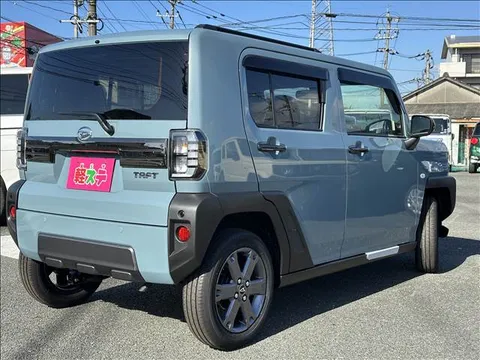 Daihatsu Taft