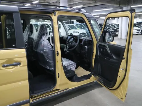 Suzuki Spacia Gear