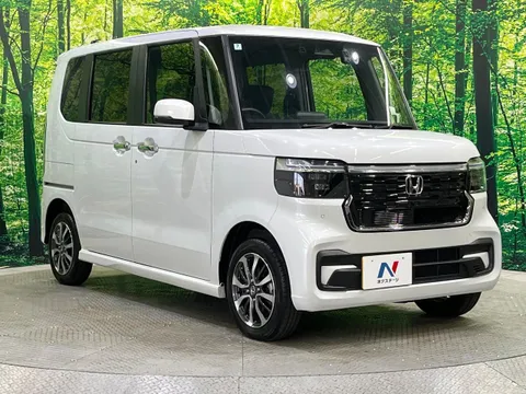 Honda N-BOX Custom