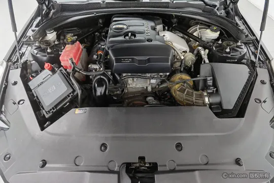 Cadillac ATS-L
