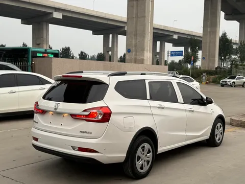Baojun 310W