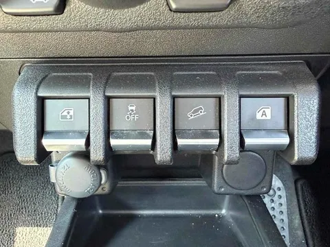 Suzuki Jimny Sierra