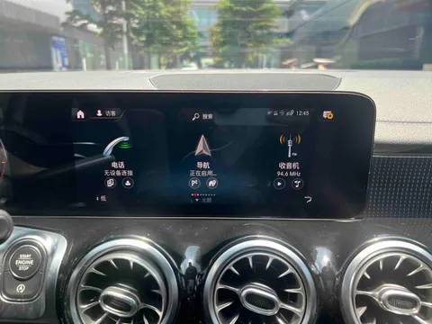 Mercedes-Benz GLB-Class