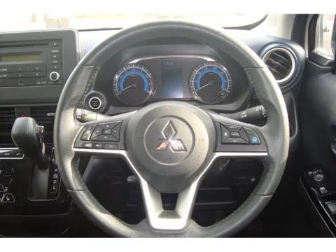 Mitsubishi eK X