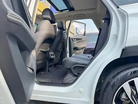 Jetour X90