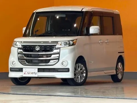 Suzuki Spacia Custom Z