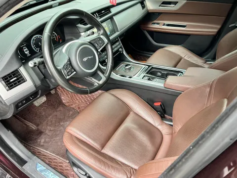 Jaguar XFL