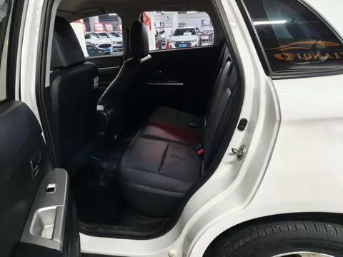 Mitsubishi ASX
