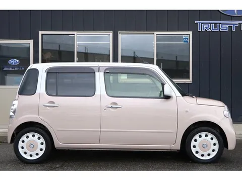 Daihatsu Mira Cocoa