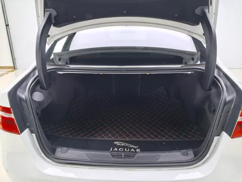 Jaguar XEL