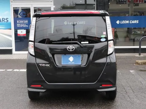 Toyota Tank